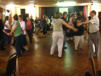dancing 09